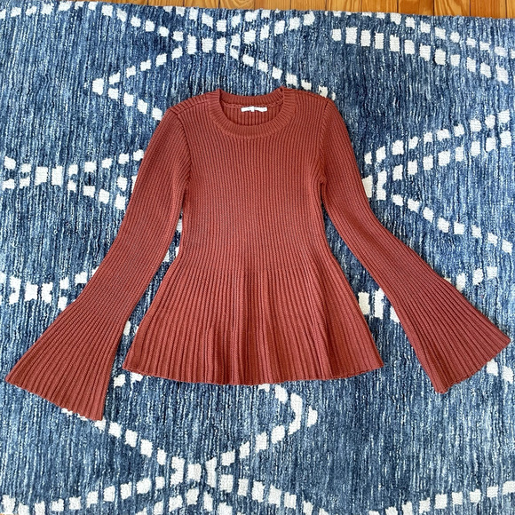 Rust Ribbed Flare Sleeve Knit Sweater Peplum Hem Boho Fall Cottagecore Chic S - Picture 1 of 8